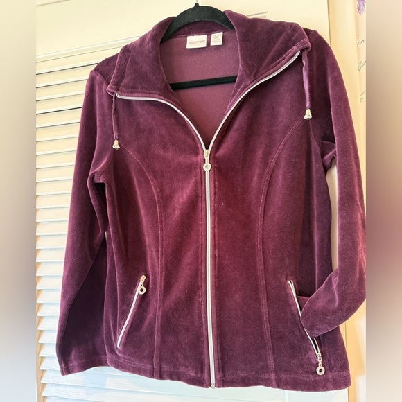 Zenergy By Chicos Plum Color Velour Zip Up in Size 0 (Small) - Picture 2 of 10